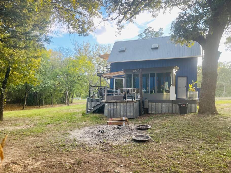 הוילה Bastrop Tiny Disc Golf Retreat מראה חיצוני תמונה